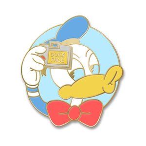 THE ORIGINAL - Donald Duckface Enamel Pin